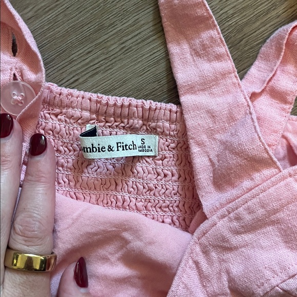Abercrombie & Fitch Light Pink linen Top - Picture 2 of 2